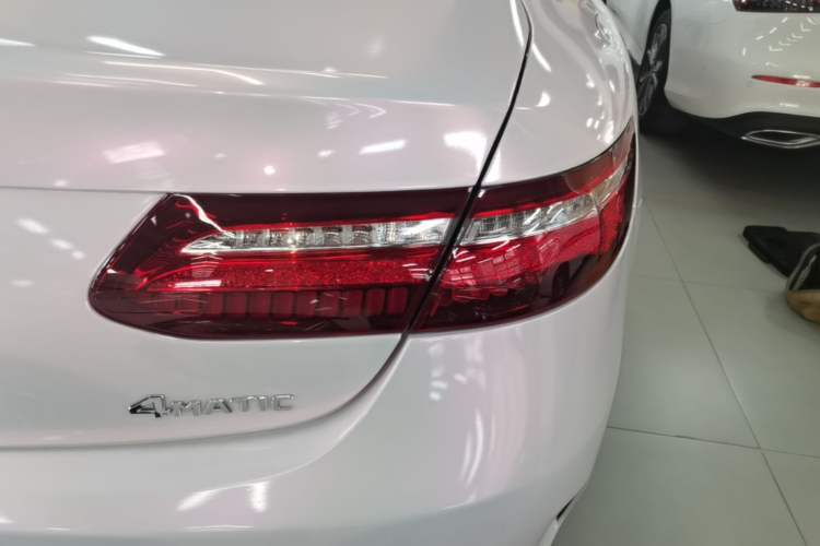 Used Mercedes-Benz E-Class 2019 E 200 4MATIC Coupe Right Rear Taillight