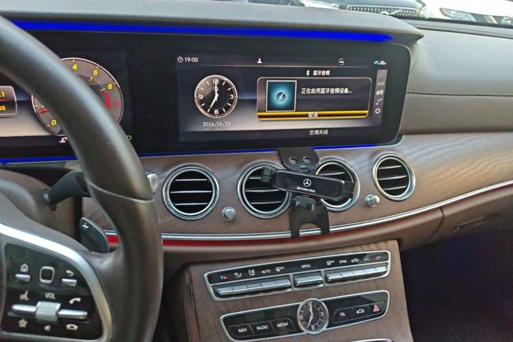 Used Mercedes-Benz E-Class 2019 E 300 L Luxury Model Audio And AC Panel
