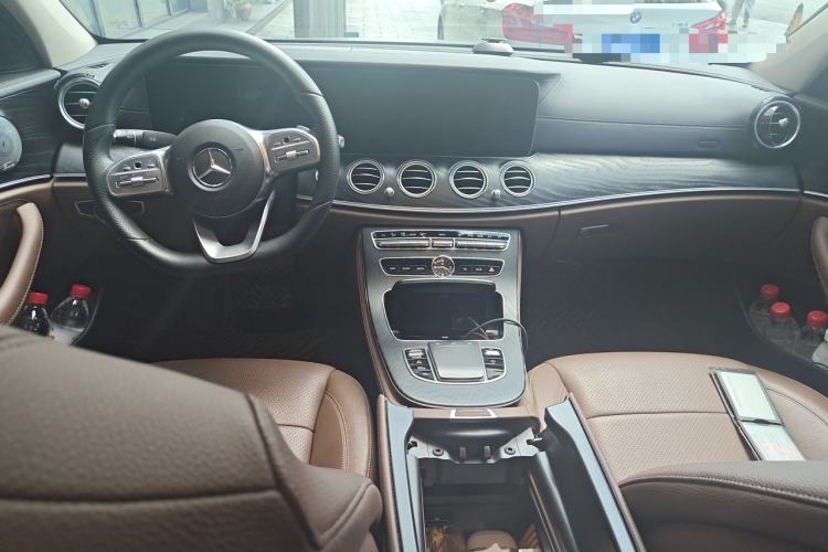 Used Mercedes-Benz E-Class 2019 Restyled E 300 L Sporty and Stylish Edition Center Console