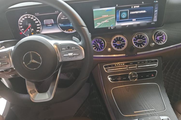 Used Mercedes-Benz E-Class 2019 Restyled E 300 L Sporty and Stylish Edition Center Console