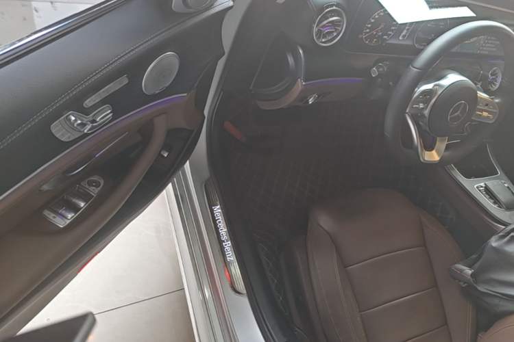 Used Mercedes-Benz E-Class 2019 Restyled E 300 L Sporty and Stylish Edition Driver Seat