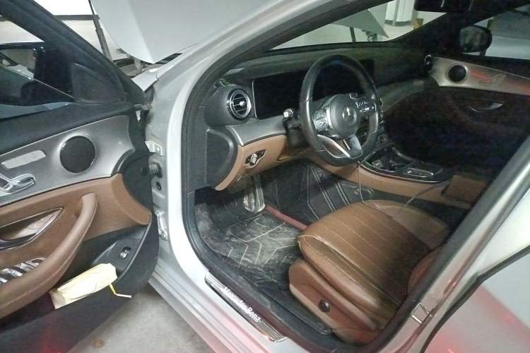 Used Mercedes-Benz E-Class 2019 E 260 Sport Edition Driver Seat