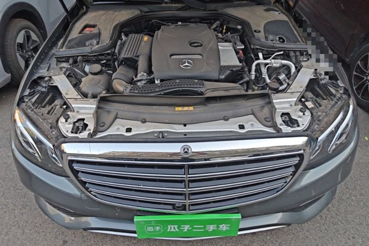 Used Mercedes-Benz E-Class 2019 E 300 L Luxury Model Engine Bay