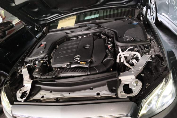 Used Mercedes-Benz E-Class 2019 Restyled E 300 L Sporty and Stylish Edition Engine Bay