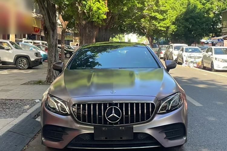 Used Mercedes-Benz E-Class 2019 E 200 Coupe Exterior 1