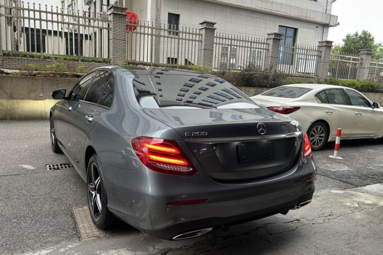 Used Mercedes-Benz E-Class 2019 E 200 Sport Edition Exterior 2