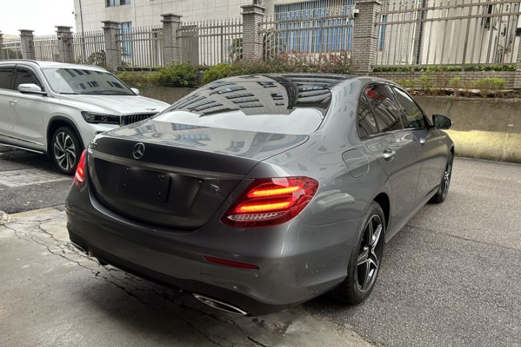 Used Mercedes-Benz E-Class 2019 E 200 Sport Edition Exterior 3