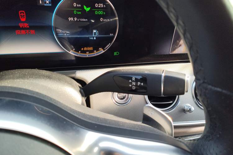 Used Mercedes-Benz E-Class 2019 E 260 Sport Edition Gear Lever