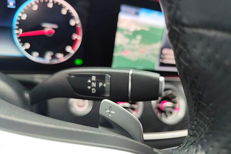 Used Mercedes-Benz E-Class 2019 E 200 Coupe Gear Lever