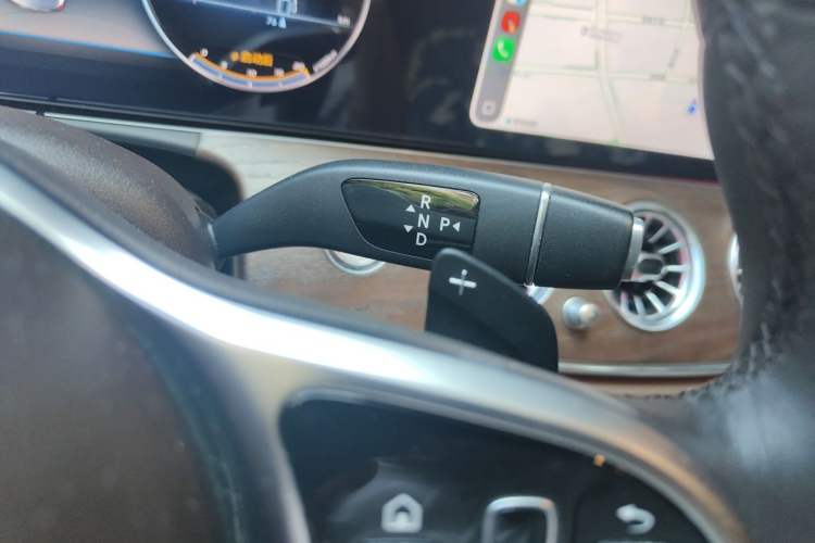 Used Mercedes-Benz E-Class 2019 E 200 L Gear Lever