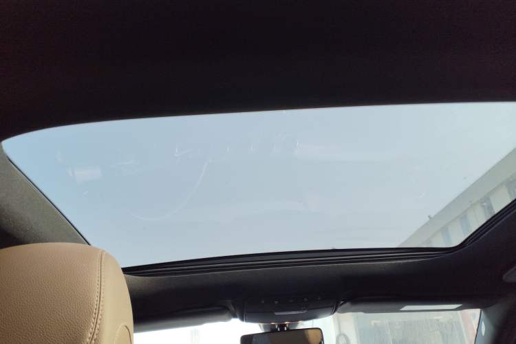 Used Mercedes-Benz E-Class 2019 E 260 Sport Edition Headliner