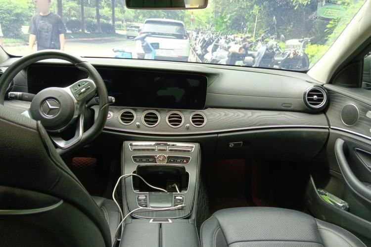 Used Mercedes-Benz E-Class 2019 E 300 L Stylish Model Headliner