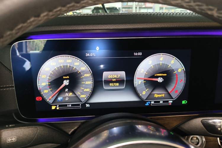 Used Mercedes-Benz E-Class 2019 Restyled E 300 L Sporty and Stylish Edition Instrument Cluster