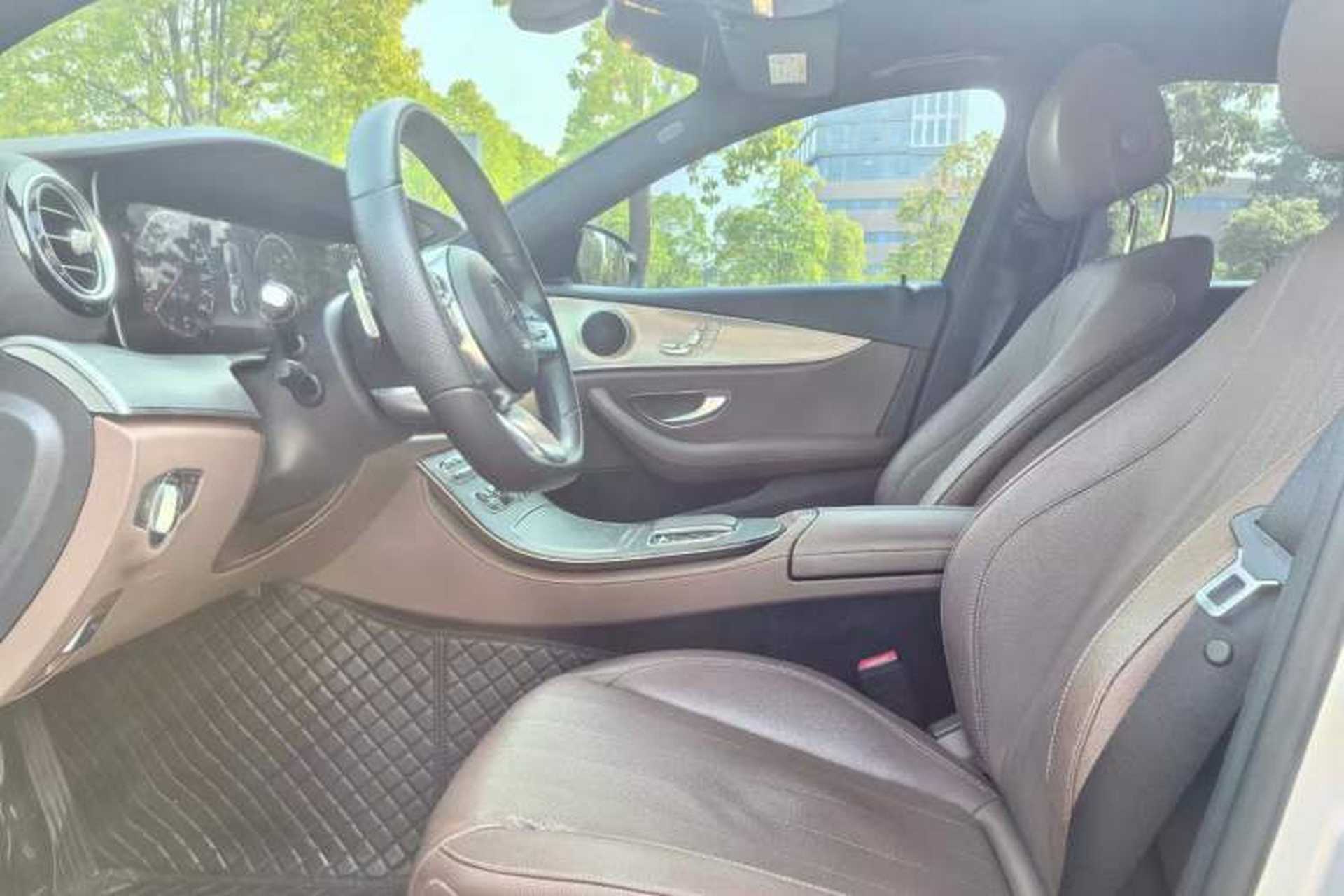Used Mercedes-Benz E-Class 2019 E 260 Sport Edition Interior 4