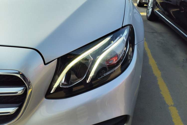 Used Mercedes-Benz E-Class 2019 E 260 Sport Edition Left Front Headlight