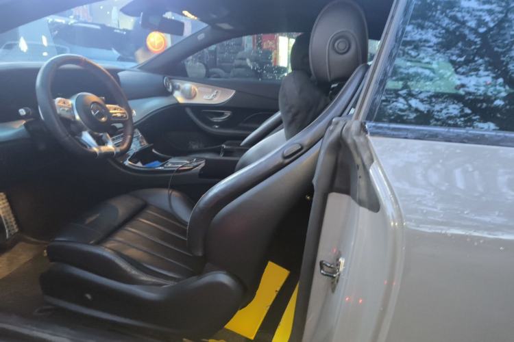 Used Mercedes-Benz E-Class 2019 E 200 Coupe Left Rear Seat