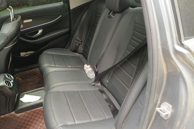 Used Mercedes-Benz E-Class 2019 E 300 L Sporty and Stylish Model Left Rear Seat