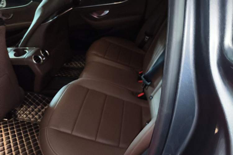 Used Mercedes-Benz E-Class 2019 Restyled E 300 L Sporty and Stylish Edition Left Rear Seat