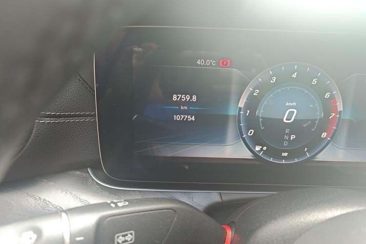 Used Mercedes-Benz E-Class 2019 Restyled E 300 L Sporty and Stylish Edition Odometer Close Up
