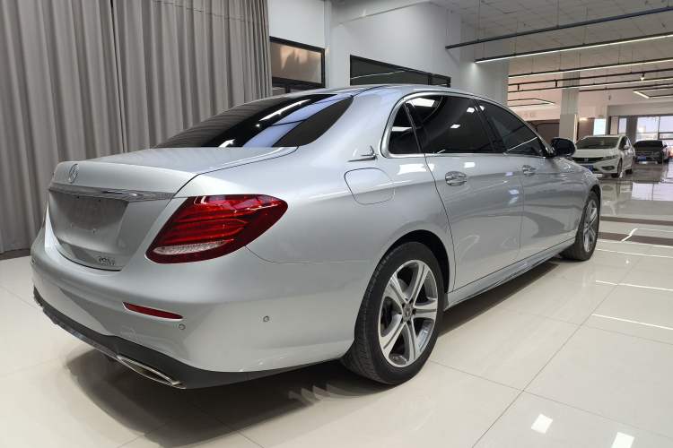 Used Mercedes-Benz E-Class 2019 E 260 L Sport Edition Rear Right 45 Deg