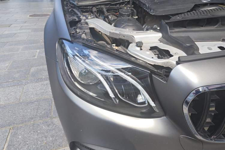 Used Mercedes-Benz E-Class 2019 Restyled E 300 L Sporty and Stylish Edition Right Front Headlight