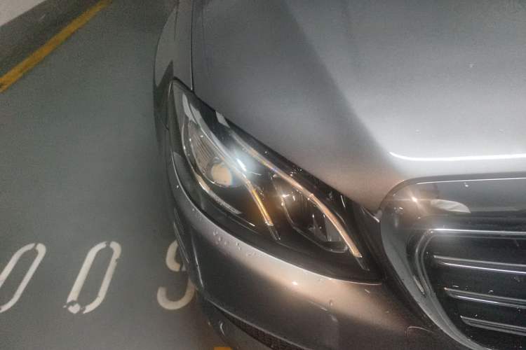 Used Mercedes-Benz E-Class 2019 E 300 L Luxury Model Right Front Headlight