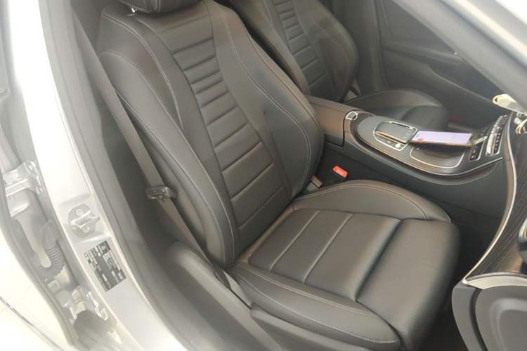 Used Mercedes-Benz E-Class 2019 E 260 L Sport Edition Right Front Seat