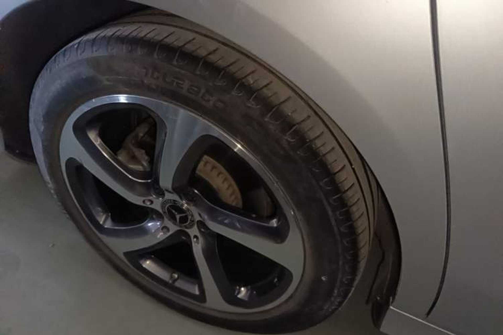 Used Mercedes-Benz E-Class 2019 Restyled E 300 L Sport Luxury Edition Right Rear Wheel Hub