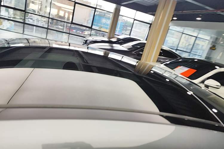 Used Mercedes-Benz E-Class 2019 E 200 Coupe Roof
