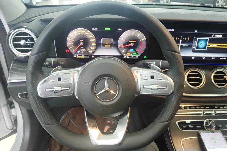 Used Mercedes-Benz E-Class 2019 E 260 L Sport Edition Steering Wheel