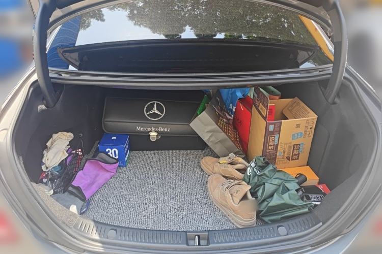 Used Mercedes-Benz E-Class 2019 Restyled E 300 L Sport Luxury Edition Trunk