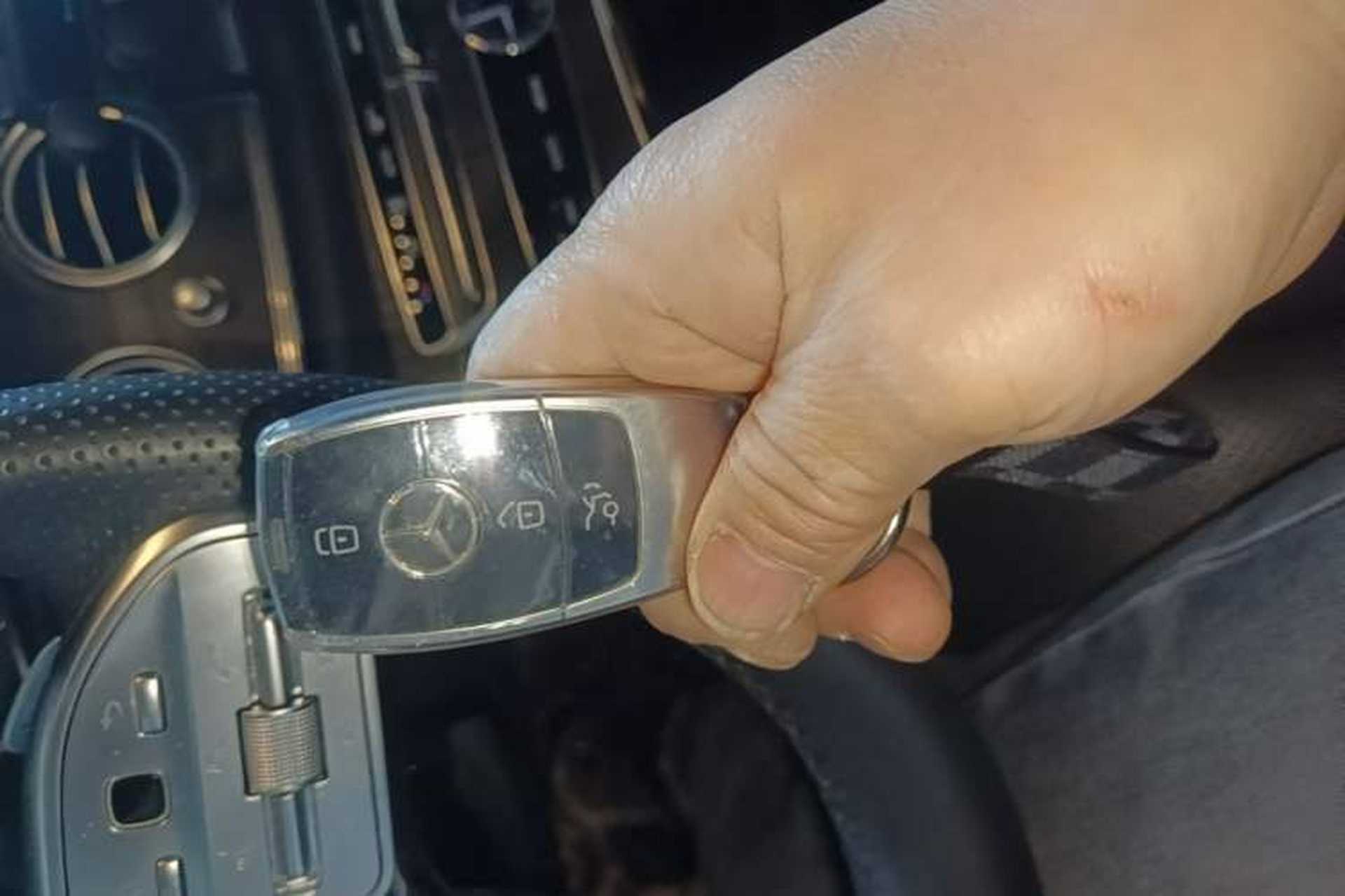 Used Mercedes-Benz E-Class 2019 Restyled E 300 L Sport Luxury Edition Vehicle Key
