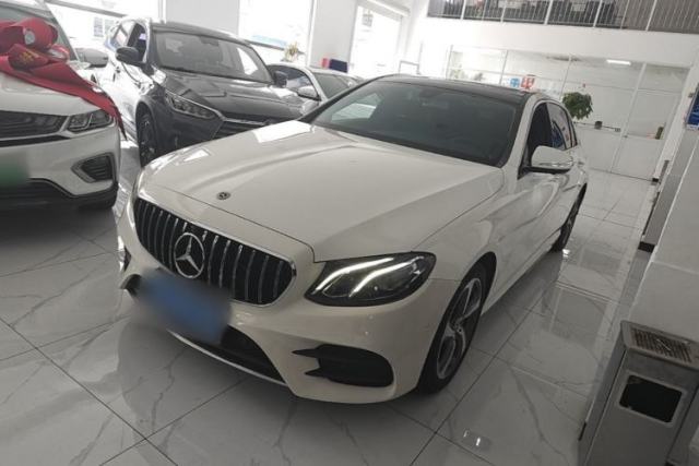 Used Mercedes-Benz E-Class 2019 E 300 L Sporty and Stylish Model