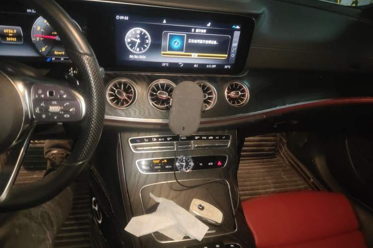 Used Mercedes-Benz E-Class 2019 E 300 Coupe Audio And AC Panel