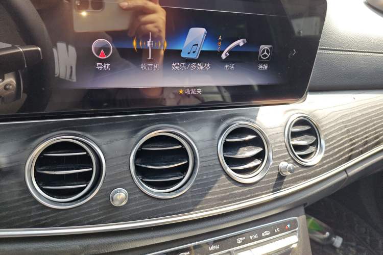 Used Mercedes-Benz E-Class 2019 Restyled E 300 L Sporty and Stylish Edition Audio And AC Panel