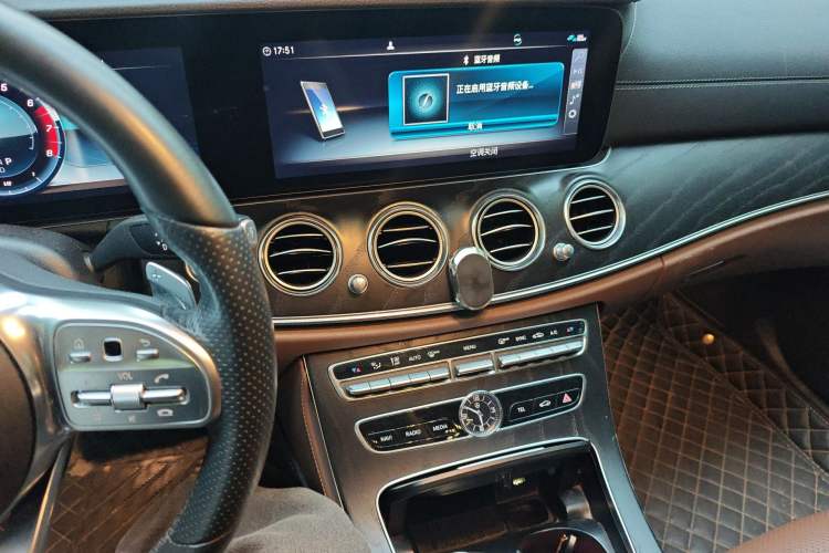 Used Mercedes-Benz E-Class 2019 E 300 L Sport Luxury Edition Audio And AC Panel