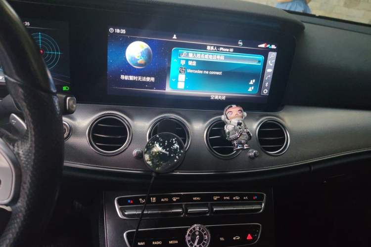 Used Mercedes-Benz E-Class 2019 E 260 Sport Edition Audio And AC Panel