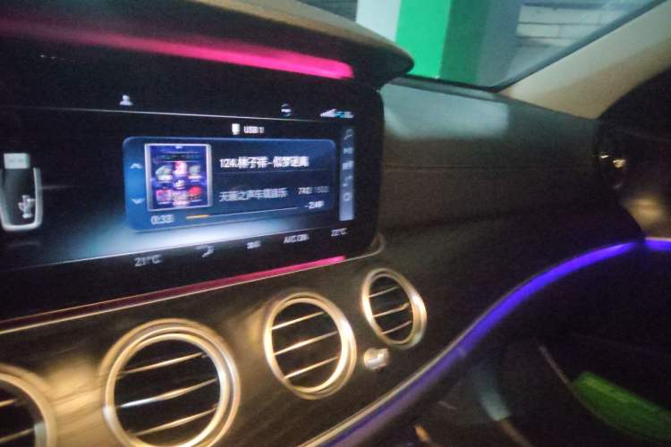 Used Mercedes-Benz E-Class 2019 E 200 L Sport Edition Audio And AC Panel