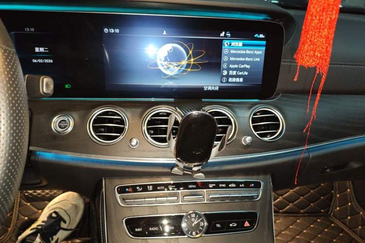 Used Mercedes-Benz E-Class 2019 Restyled E 300 L Sport Luxury Edition Audio And AC Panel