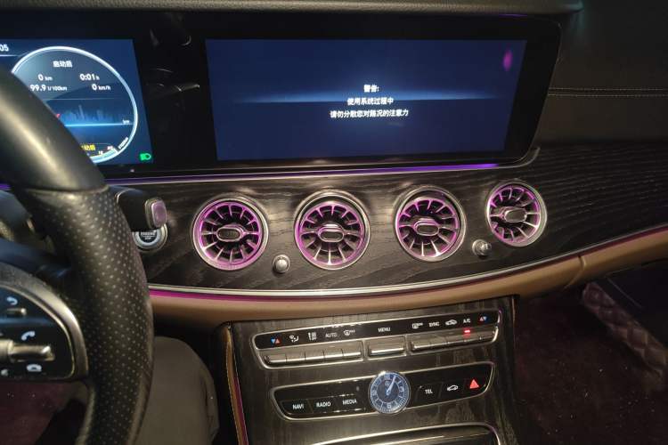 Used Mercedes-Benz E-Class 2019 E 200 L Sport Edition Audio And AC Panel