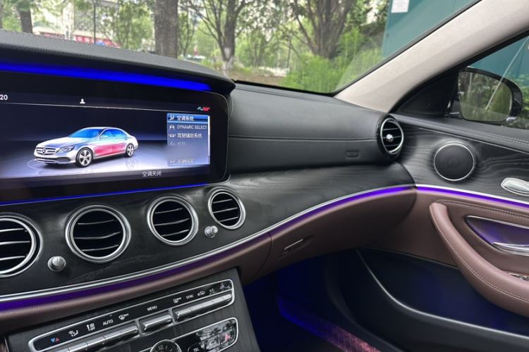 Used Mercedes-Benz E-Class 2019 E 260 L Sport Edition Audio And AC Panel