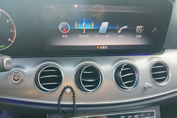 Used Mercedes-Benz E-Class 2019 E 260 Sport Edition Audio And AC Panel