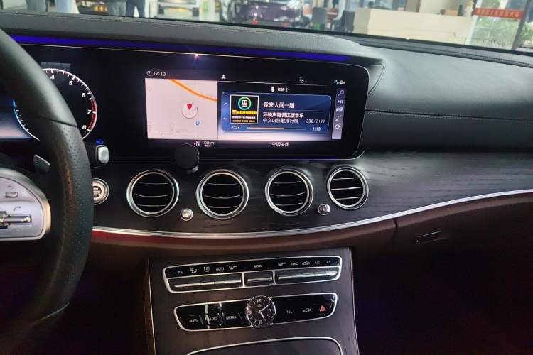 Used Mercedes-Benz E-Class 2019 Restyled E 300 L Sport Luxury Edition Audio And AC Panel