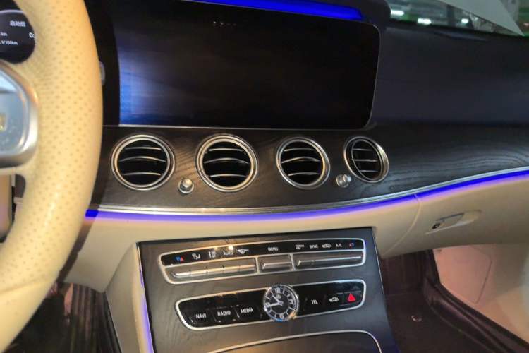 Used Mercedes-Benz E-Class 2019 E 300 L Sporty and Stylish Model Audio And AC Panel