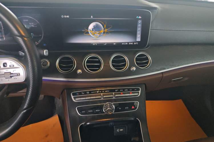 Used Mercedes-Benz E-Class 2019 E 200 L Sport Edition Audio And AC Panel