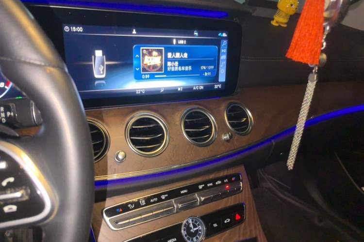 Used Mercedes-Benz E-Class 2019 Restyled E 300 L Luxury Edition Audio And AC Panel