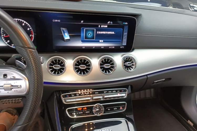Used Mercedes-Benz E-Class 2019 E 200 Coupe Audio And AC Panel