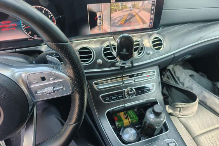 Used Mercedes-Benz E-Class 2019 E 300 L Sport Luxury Edition Audio And AC Panel