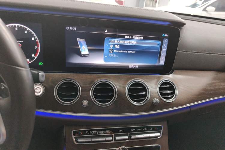 Used Mercedes-Benz E-Class 2019 E 200 L Audio And AC Panel