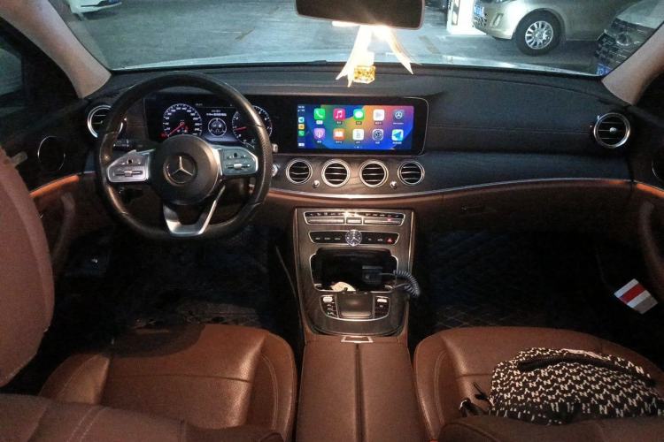 Used Mercedes-Benz E-Class 2019 Restyled E 300 L Sporty and Stylish Edition Center Console